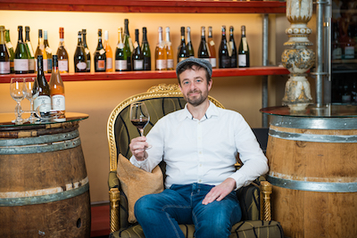 Björn Zawadil im Team Weinberatung und Weinverkauf von Wein-Musketier Stuttgart Degerloch, Ihrem Weinladen mit Herz und Kompetenz