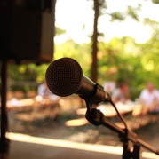 Impressionen von unserer überdachten Terrasse vor dem Konzert