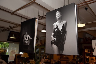 Sandra Wolf Fotografie "Women pur" in Ihrem Weinladen Wein-Musketier in Stuttgart