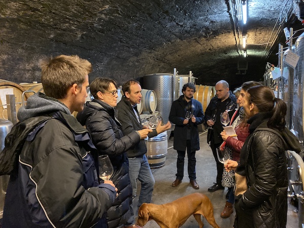 Das Team Wein-Musketier Stuttgart zum Winzerbesuch beim Weingut Ratzenberger in Bacharach - sein Riesling und Sekt im Wein-Musketier Stuttgart