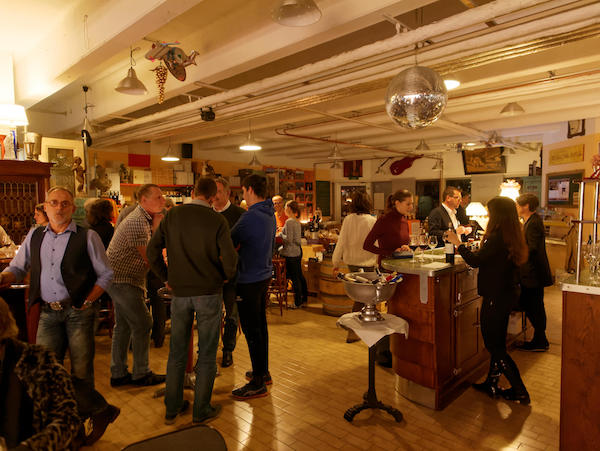 Ausverkauft: unsere After-Work-Party mit Ulla Haesen und Lorenzo Petrocca