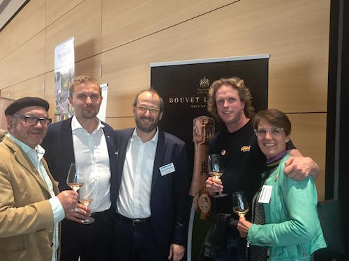 Wein- und Crémantverkostung in der Mittagspause für Weinmusketier Stuttgart und Kollegen