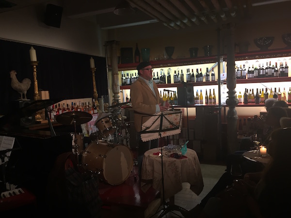 Edle französische Weine und Top-Unterhaltung im Wein-Musketier Stuttgart von Guido Keller