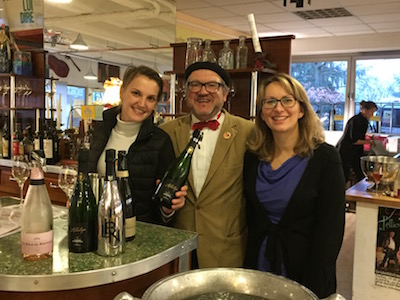 Le Brun de Neuville Champagner in Stuttgart: Hélène Monleau und Justine Boxler