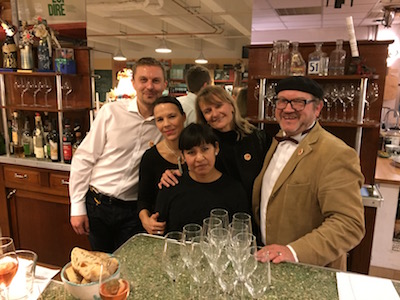 Guido Keller Weinhändler in Stuttgart, mit seinem Team um Michael Malina, Diplomsommelier