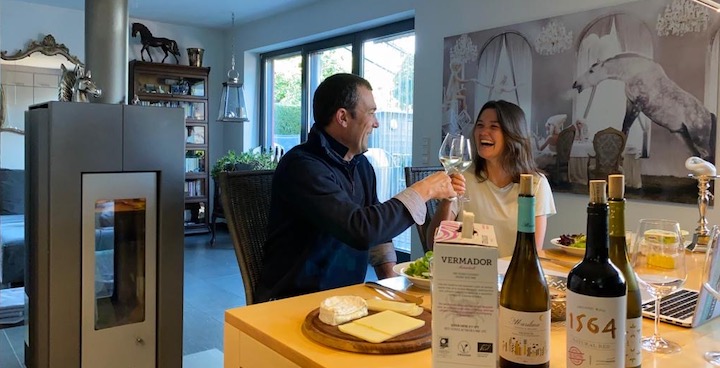 Online-Weinproben im Wein-Musketier Stuttgart - eine bunte Themenvielfalt. Trotz Corona die Vielfalt unserer Weine virtuell genießen! Online-Weinproben im Wein-Musketier Stuttgart - eine bunte Themenvielfalt. Trotz Corona die Vielfalt unserer Weine virtuell genießen!