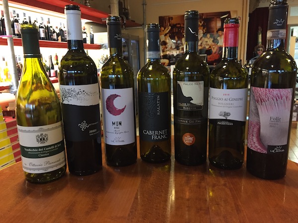 Italienische Weine, Zibbibo, Verdicchio, Cabernet Franc, Mun Rosé, Falco Nero, Poggio ai Ginepri und Folle Reserva in Stuttgart kaufen