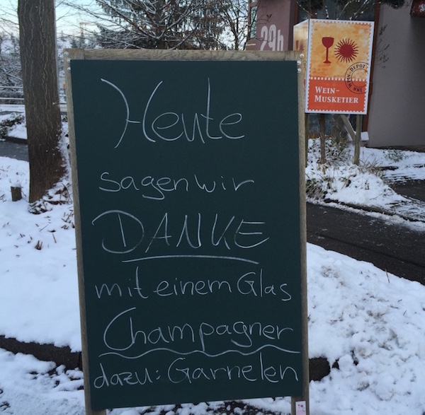 Einladung zu einem Glas Champagner in Stuttgart