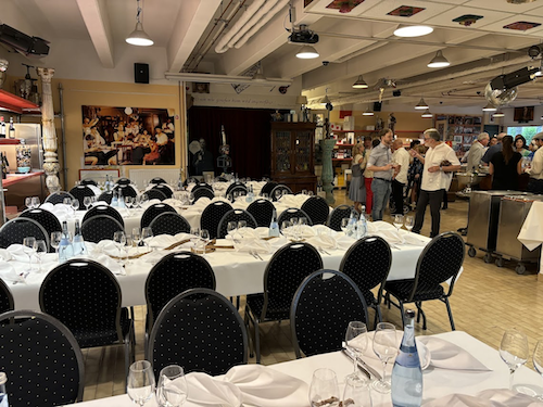 Familienfeiern, Partys, Geburtstag in Stuttgart feiern Sie am besten im Wein-Musketier in Degerloch