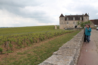 Château du Clos de Vougeot - Burgund - Bei uns im Wein-Musketier Stuttgart