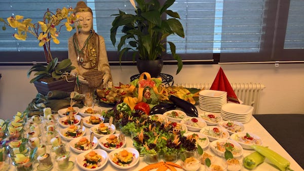 Thai-Fingerfood und herrlich korrespondierende Weine in Ihrem Weinladen in Stuttgart