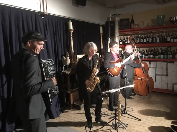 "Les For me-dables" Französische Chansons, Swing & Musette anlässlich der Französischen Wochen im Wein-Musketier Stuttgart